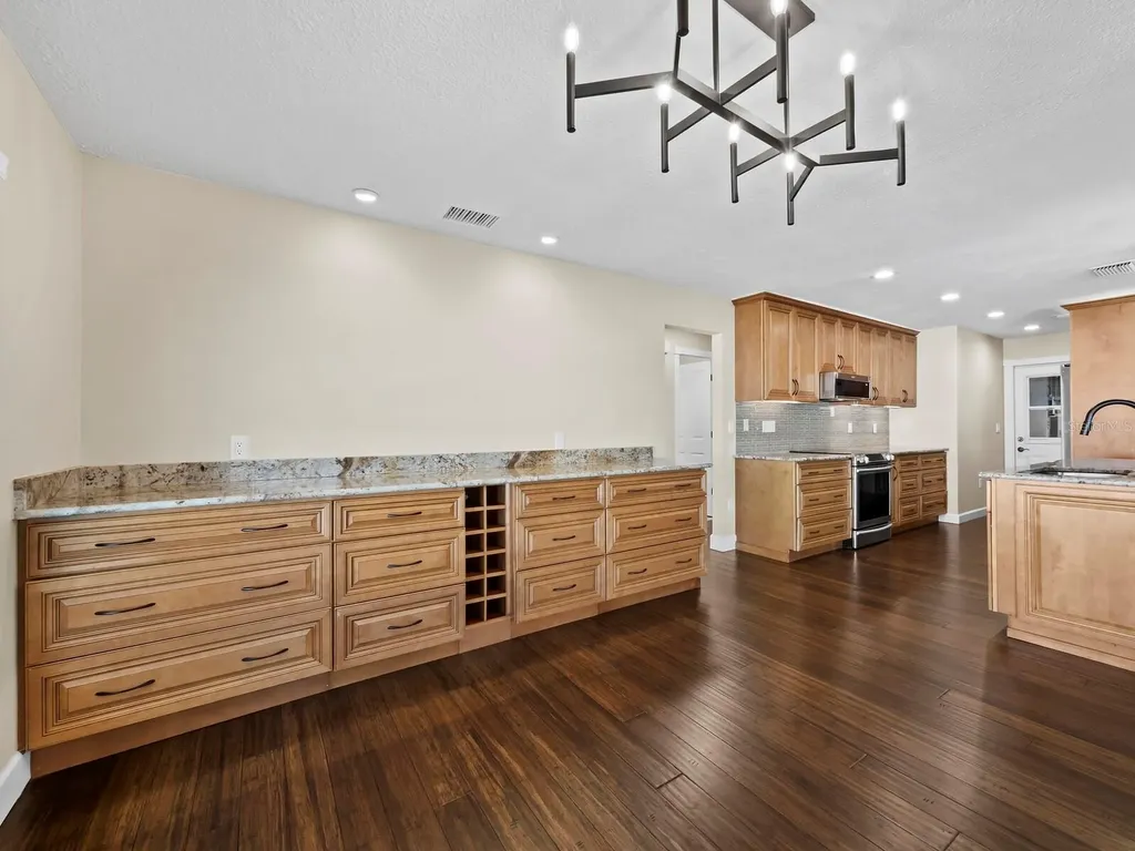 1856 Woodhaven Circle Sarasota FL 34232