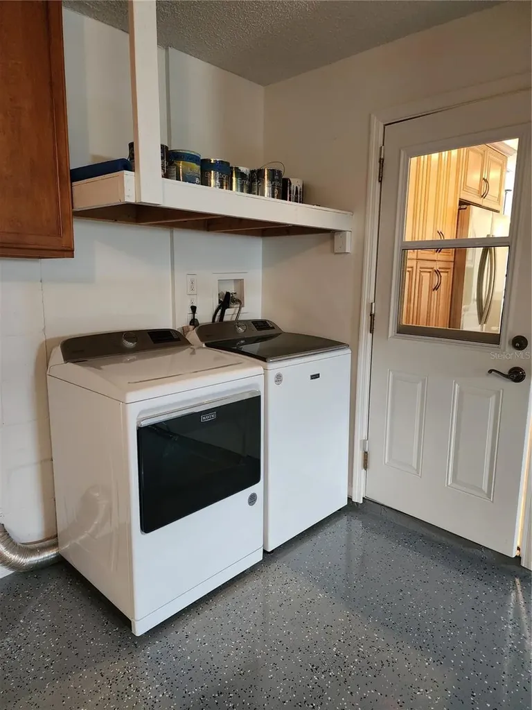 1856 Woodhaven Circle Sarasota FL 34232