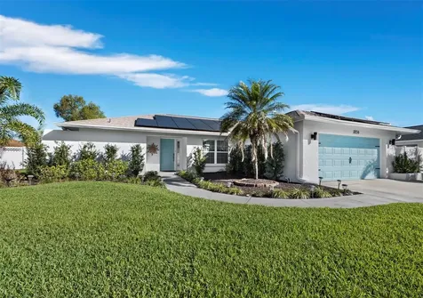 1856 Woodhaven Circle Sarasota FL 34232