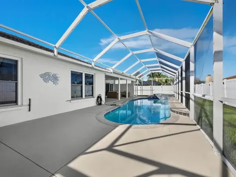 1856 Woodhaven Circle Sarasota FL 34232