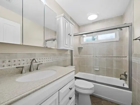 1856 Woodhaven Circle Sarasota FL 34232
