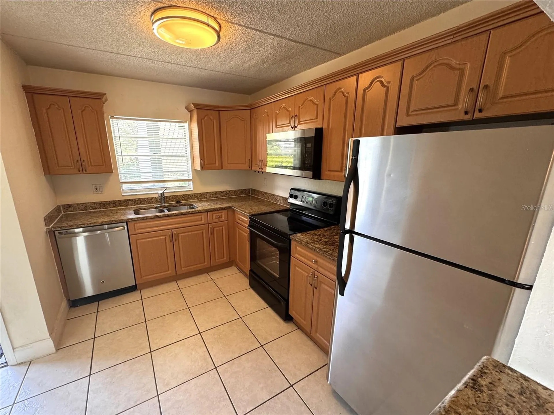 2850 Somerset Park Drive Tampa FL 33613