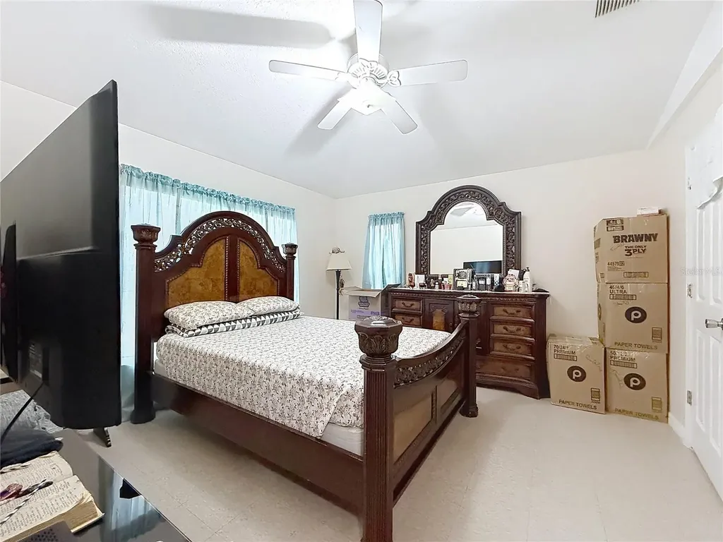 522-524 Imperial Place Kissimmee FL 34758