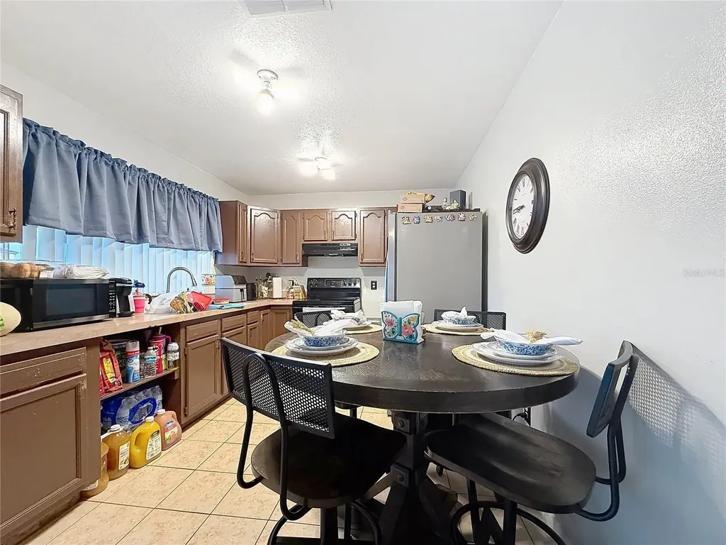 522-524 Imperial Place Kissimmee FL 34758