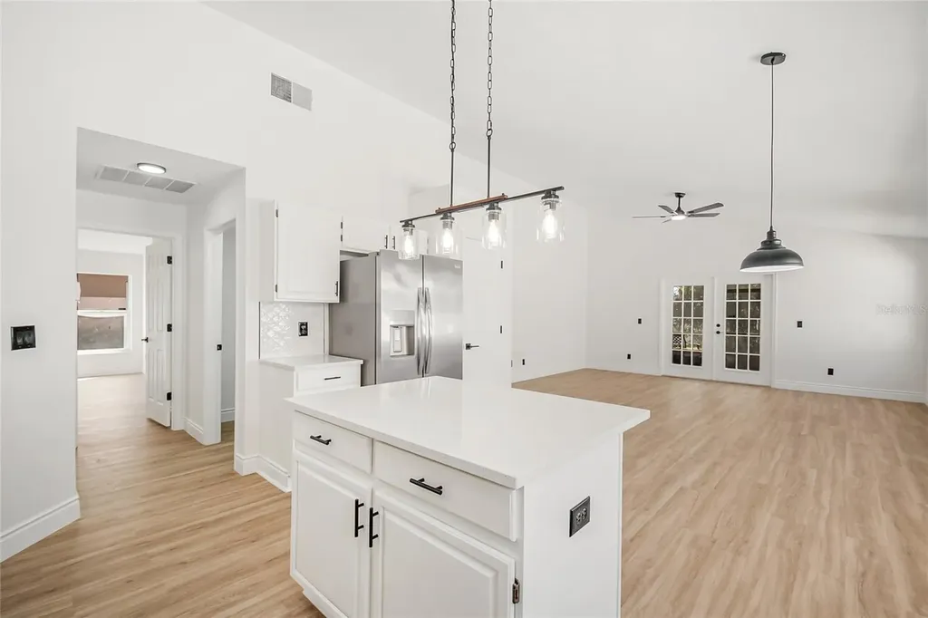 808 White Ivey Court Apopka FL 32712