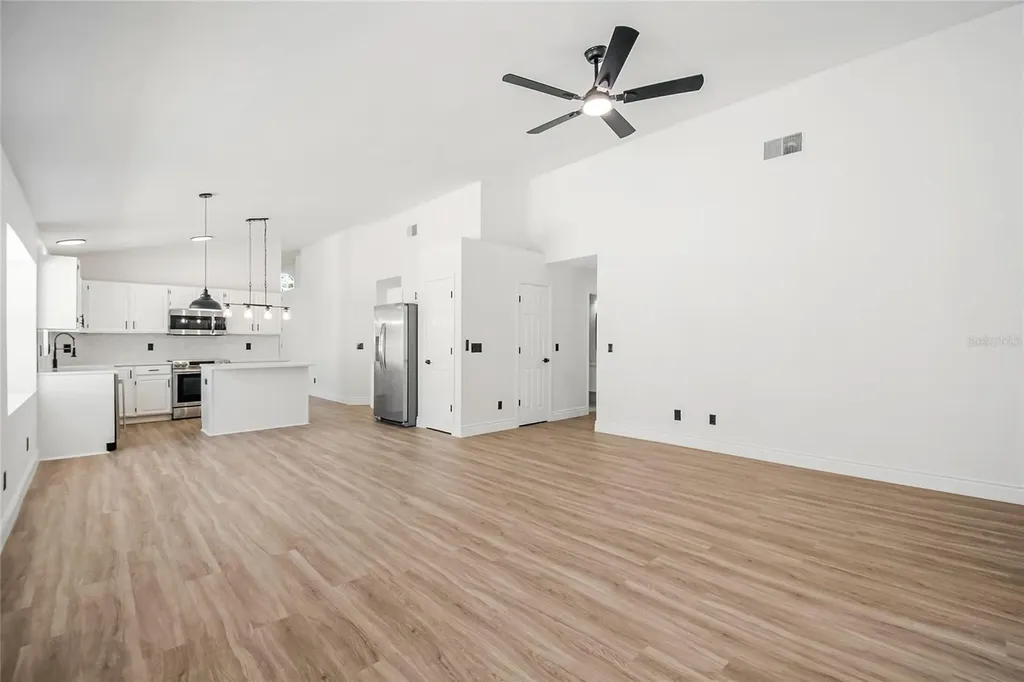 808 White Ivey Court Apopka FL 32712