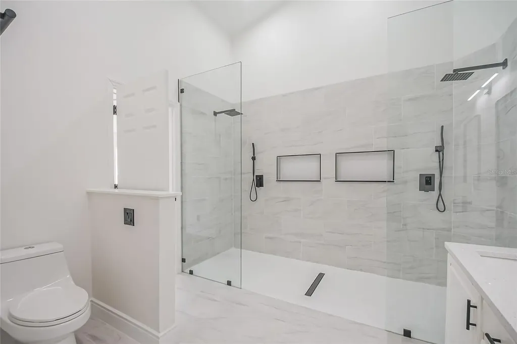 808 White Ivey Court Apopka FL 32712