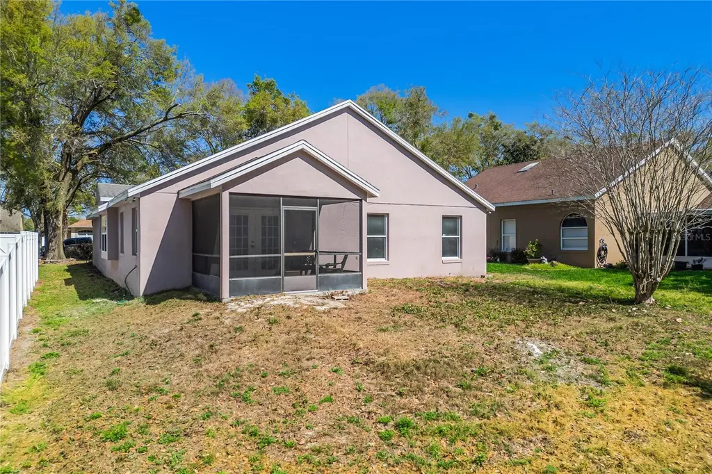 808 White Ivey Court Apopka FL 32712