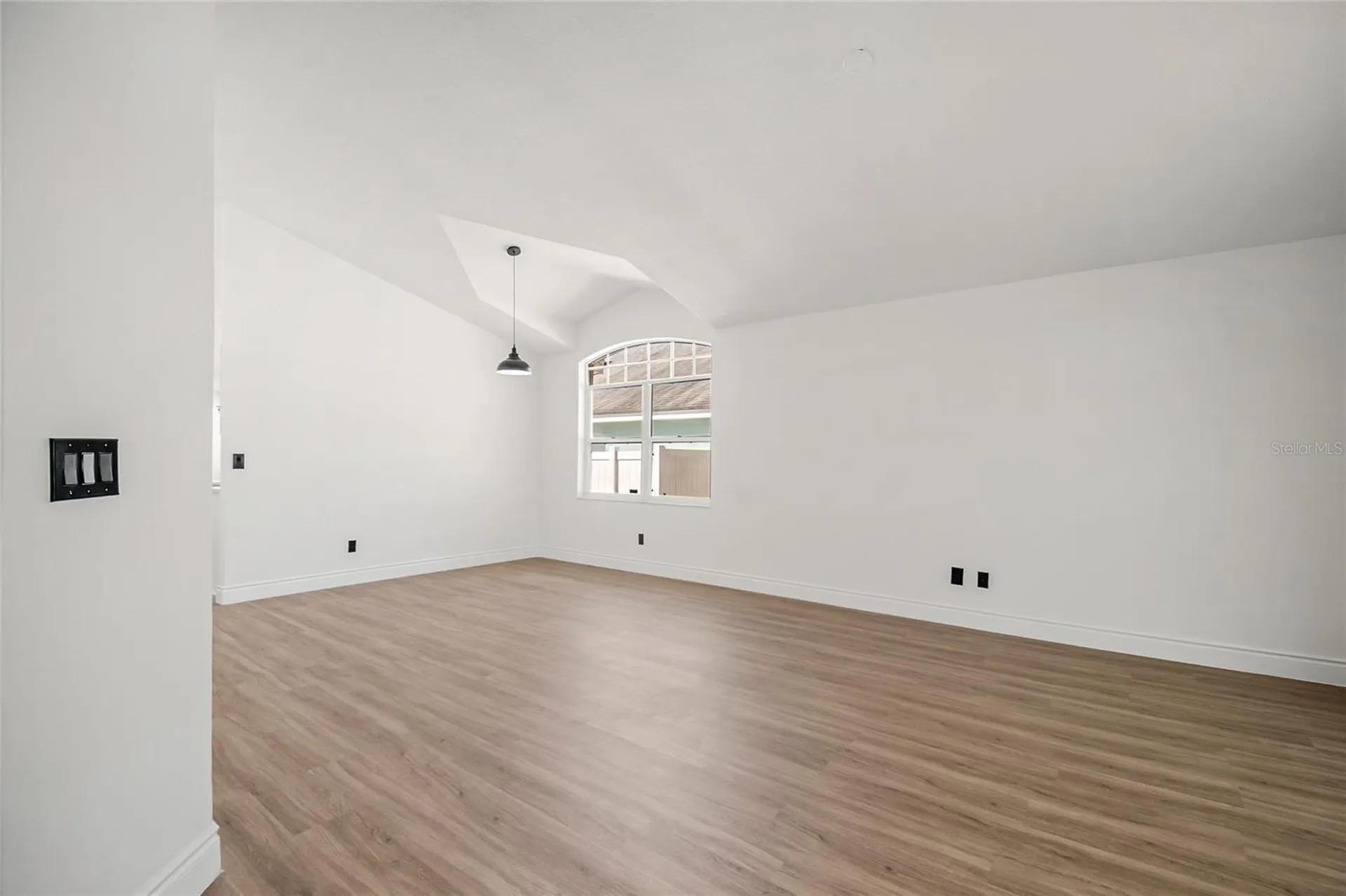 808 White Ivey Court Apopka FL 32712