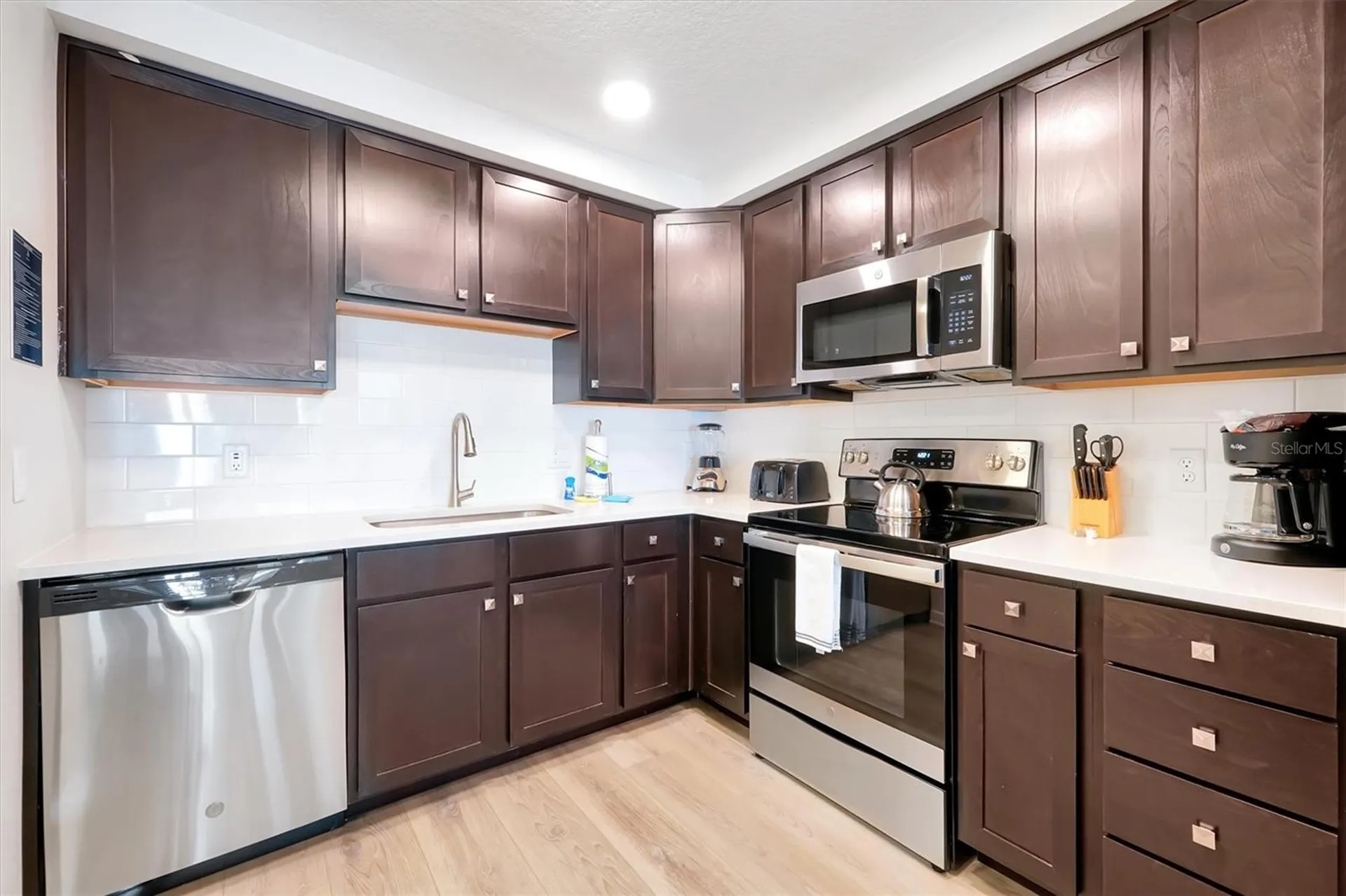 4012 Breakview Drive Orlando FL 32819