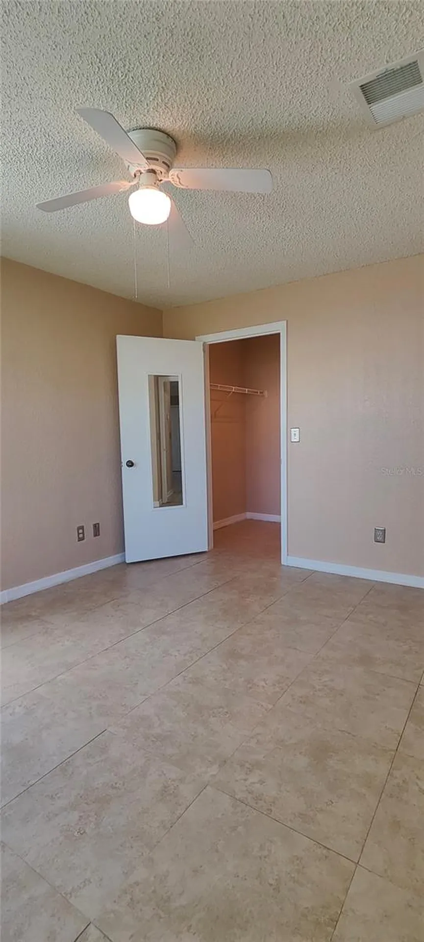 2550 N Alafaya Trail Orlando FL 32826