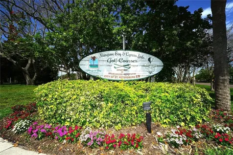 824 62nd Avenue NE St Petersburg FL 33702