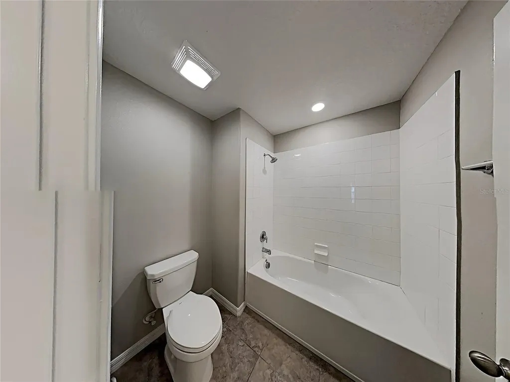 15320 Broad Brush Drive Ruskin FL 33573