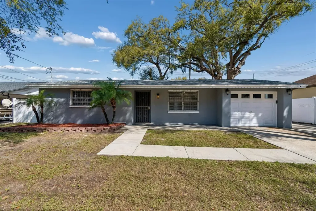 6705 Ralston Beach Circle Tampa FL 33614