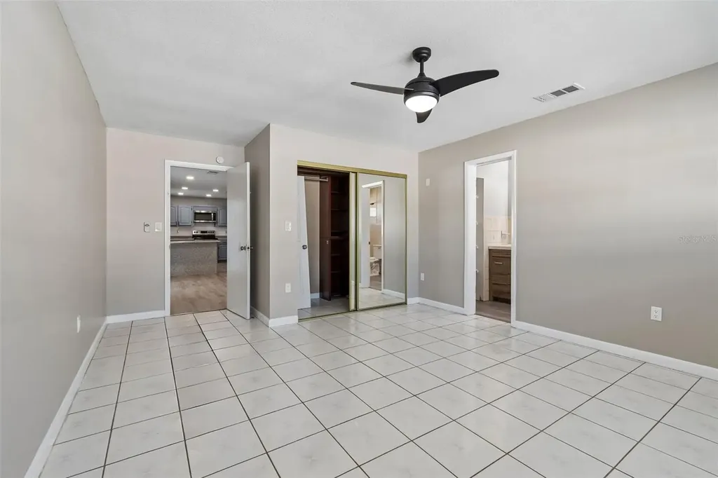 6705 Ralston Beach Circle Tampa FL 33614
