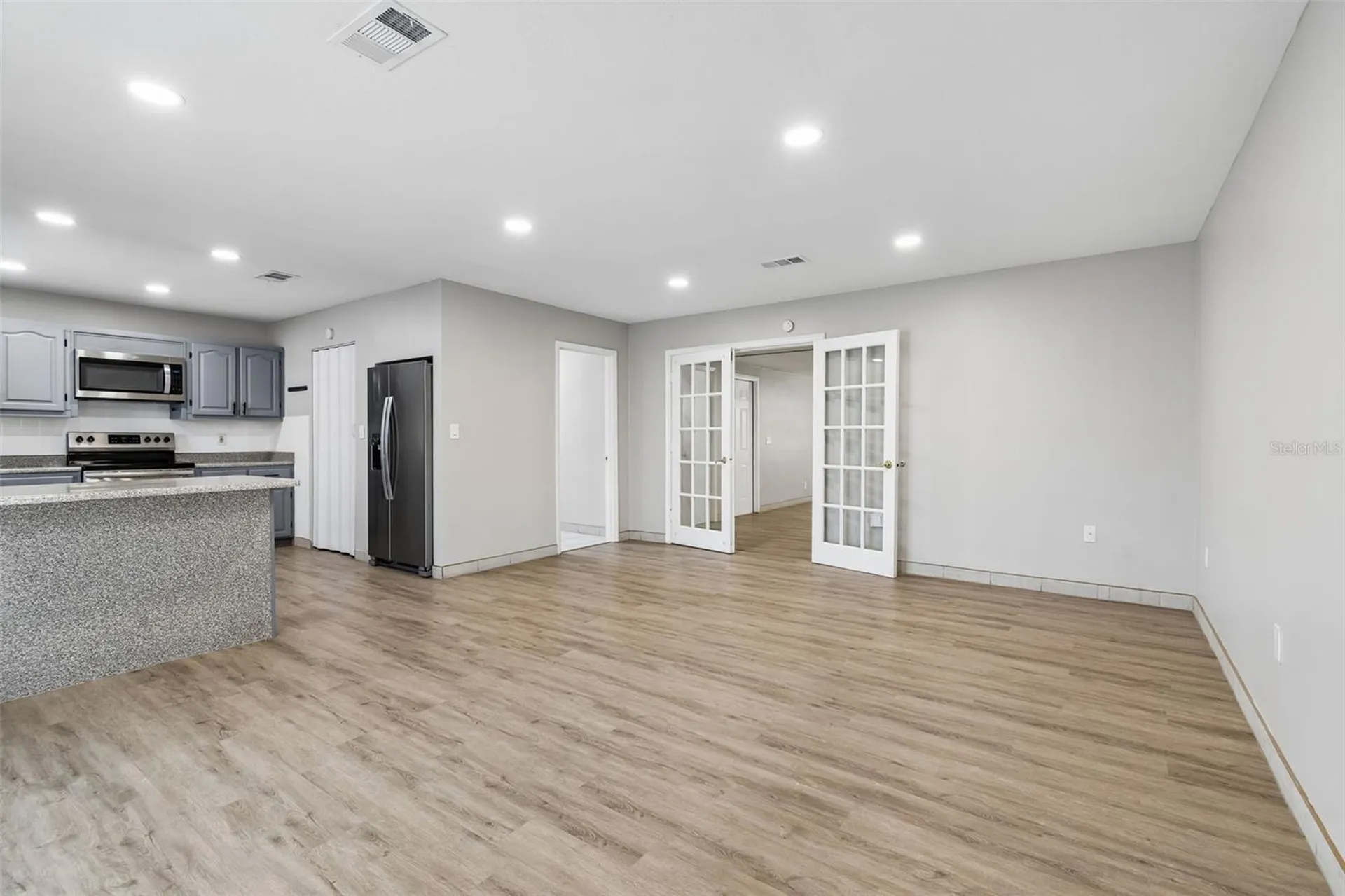 6705 Ralston Beach Circle Tampa FL 33614