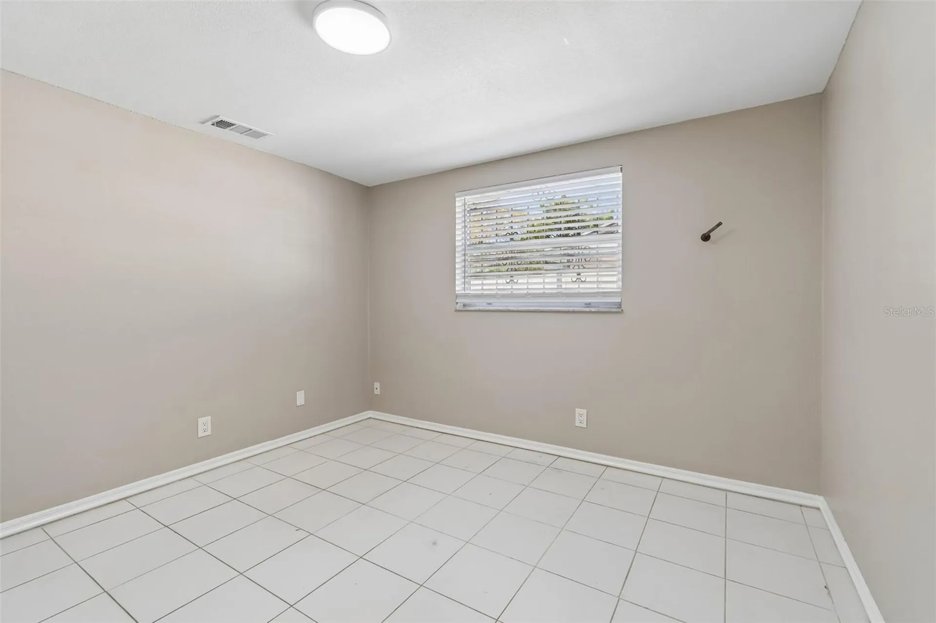 6705 Ralston Beach Circle Tampa FL 33614