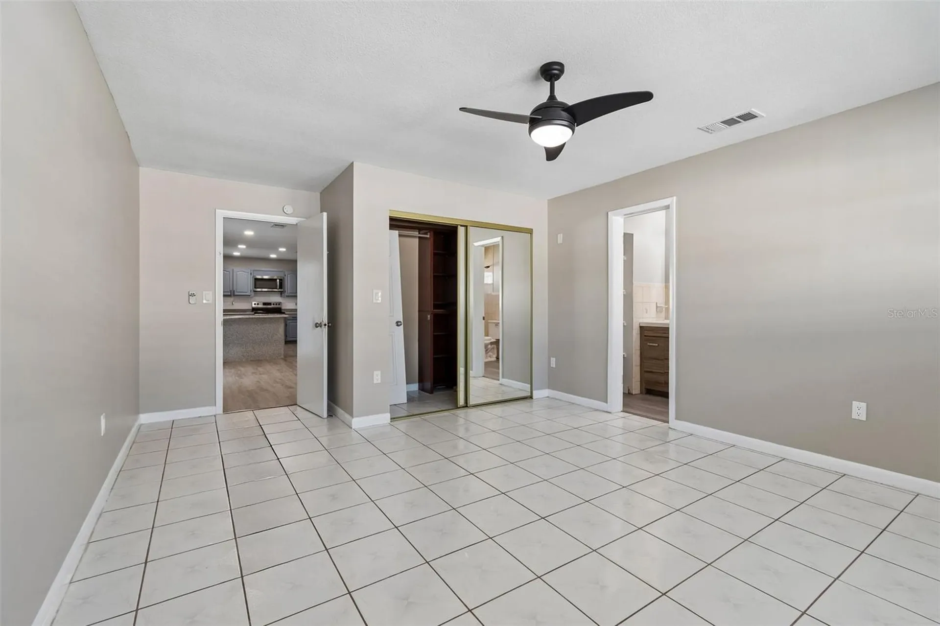 6705 Ralston Beach Circle Tampa FL 33614