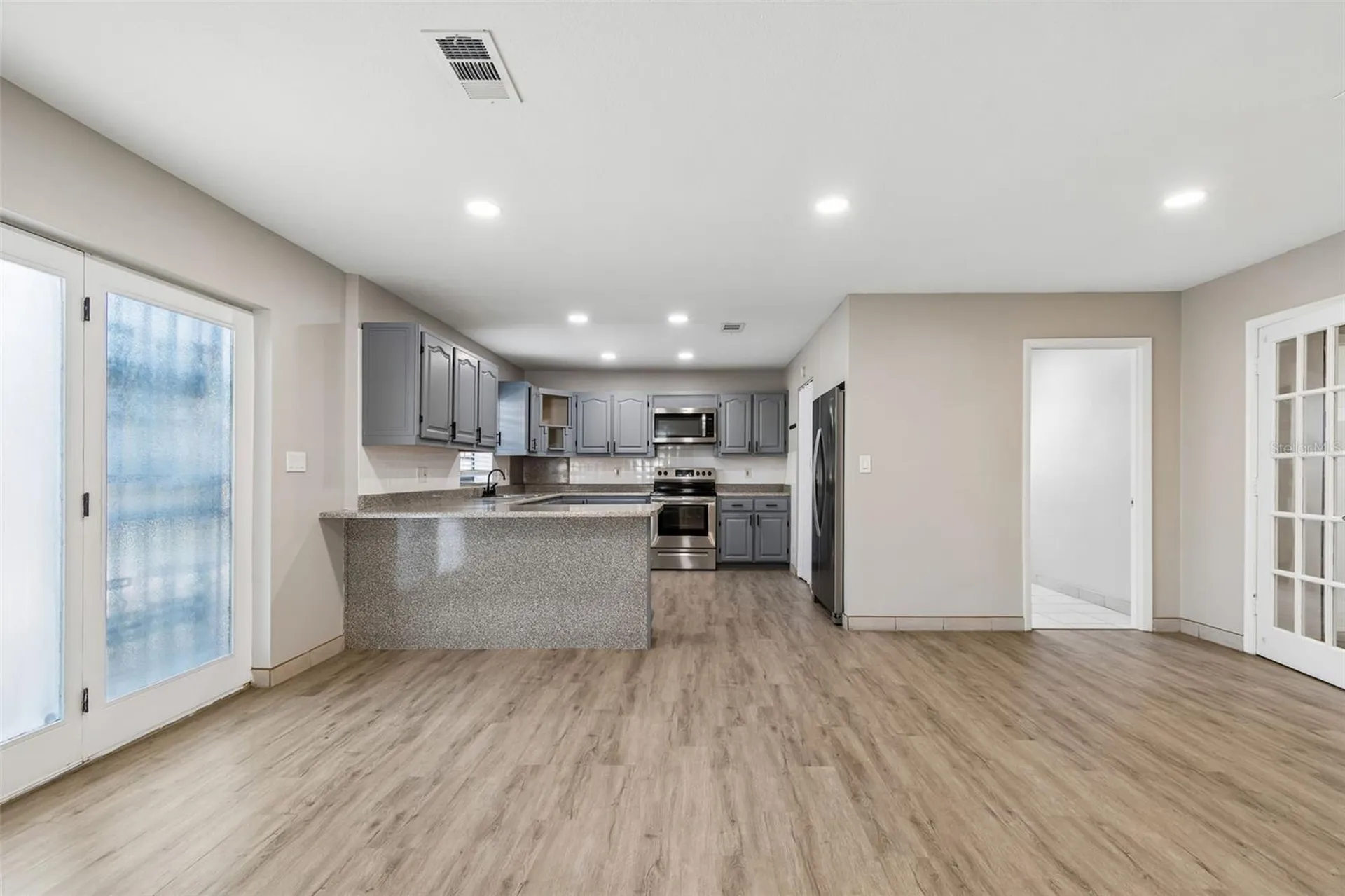 6705 Ralston Beach Circle Tampa FL 33614