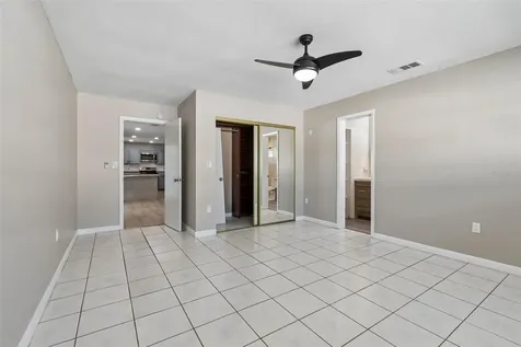 6705 Ralston Beach Circle Tampa FL 33614