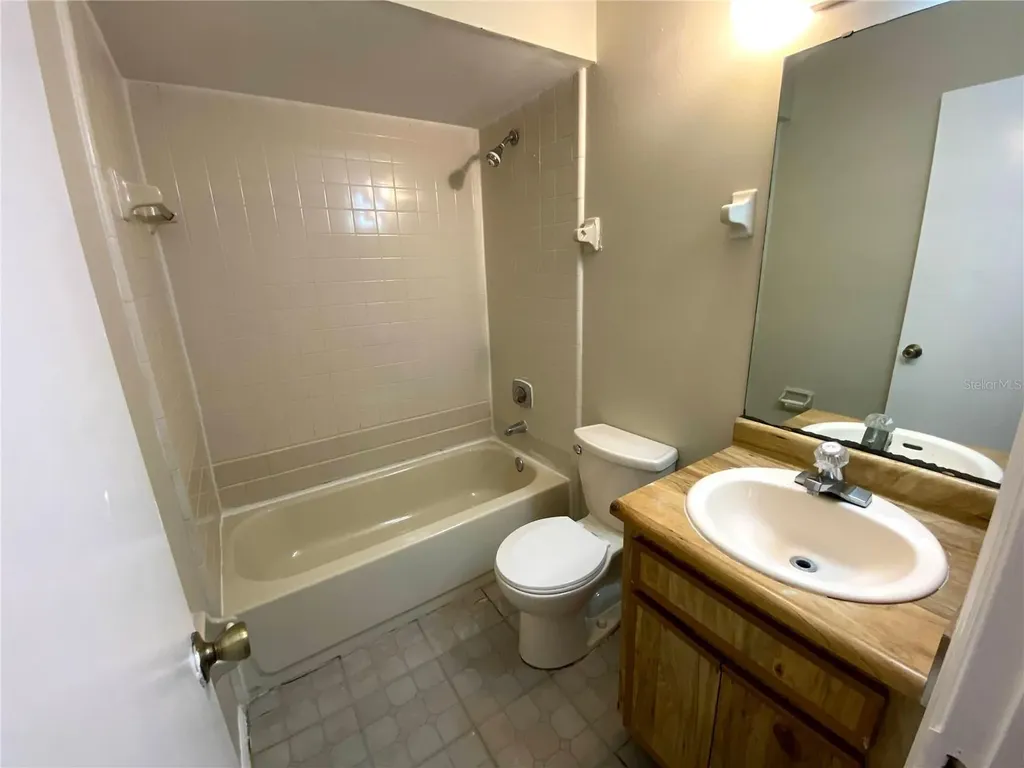 4148 Pershing Pointe Place Orlando FL 32822
