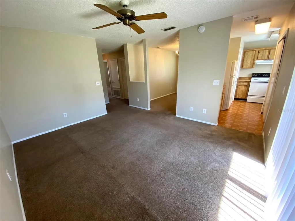4148 Pershing Pointe Place Orlando FL 32822