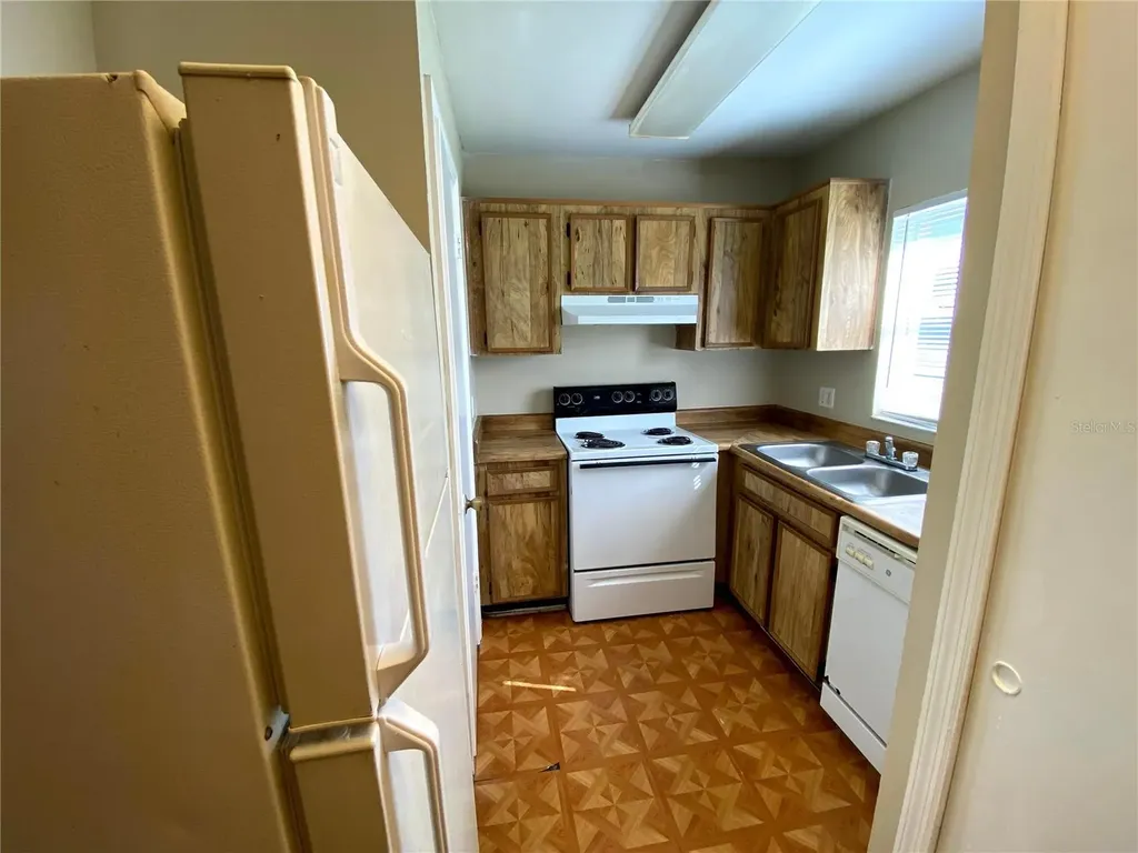 4148 Pershing Pointe Place Orlando FL 32822