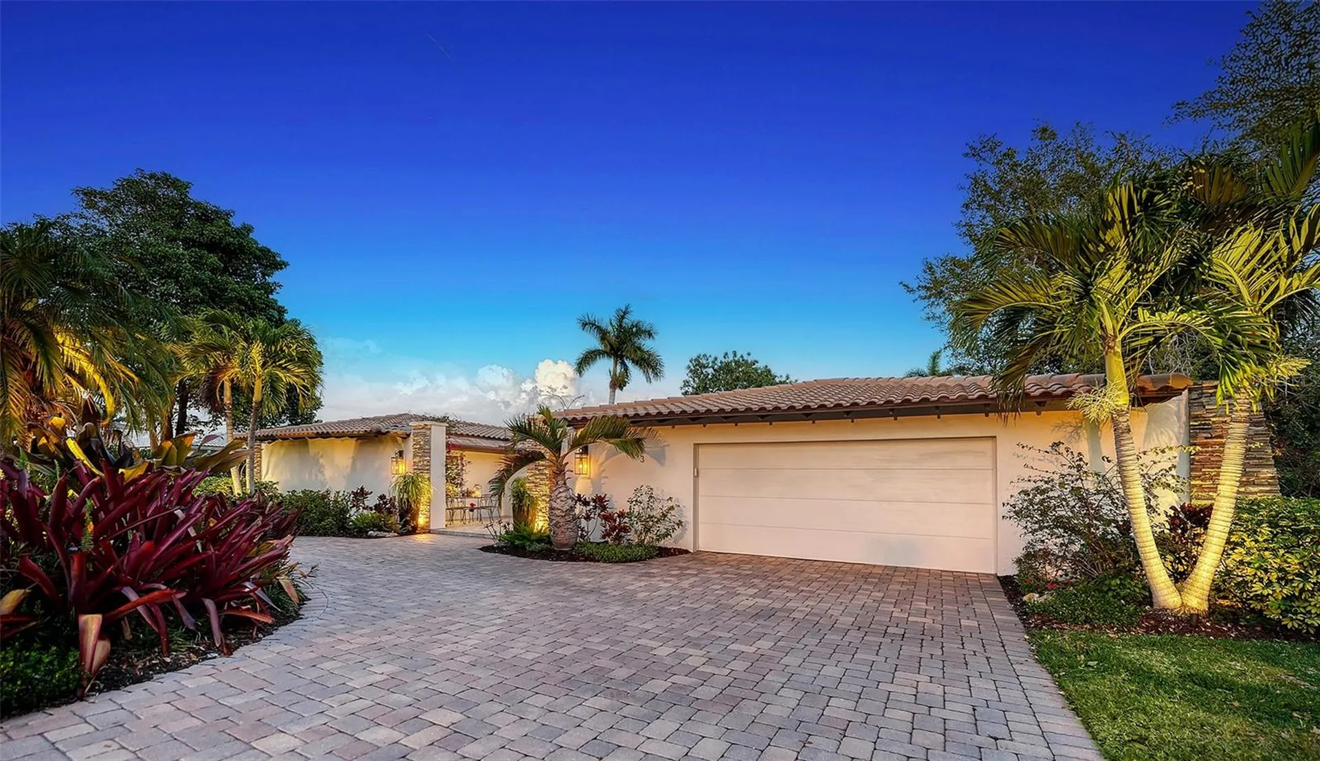 443 Bird Key Drive Sarasota FL 34236