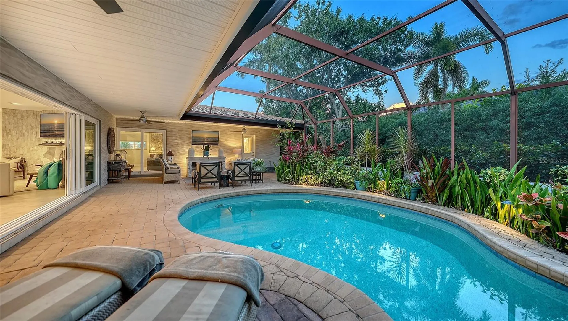 443 Bird Key Drive Sarasota FL 34236