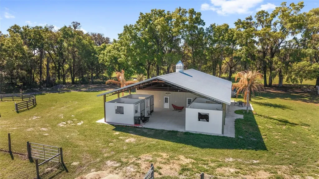 13869 S Highway 475 Summerfield FL 34491