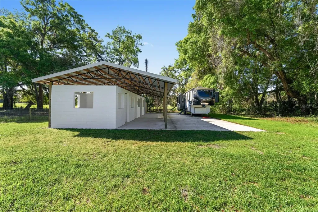 13869 S Highway 475 Summerfield FL 34491