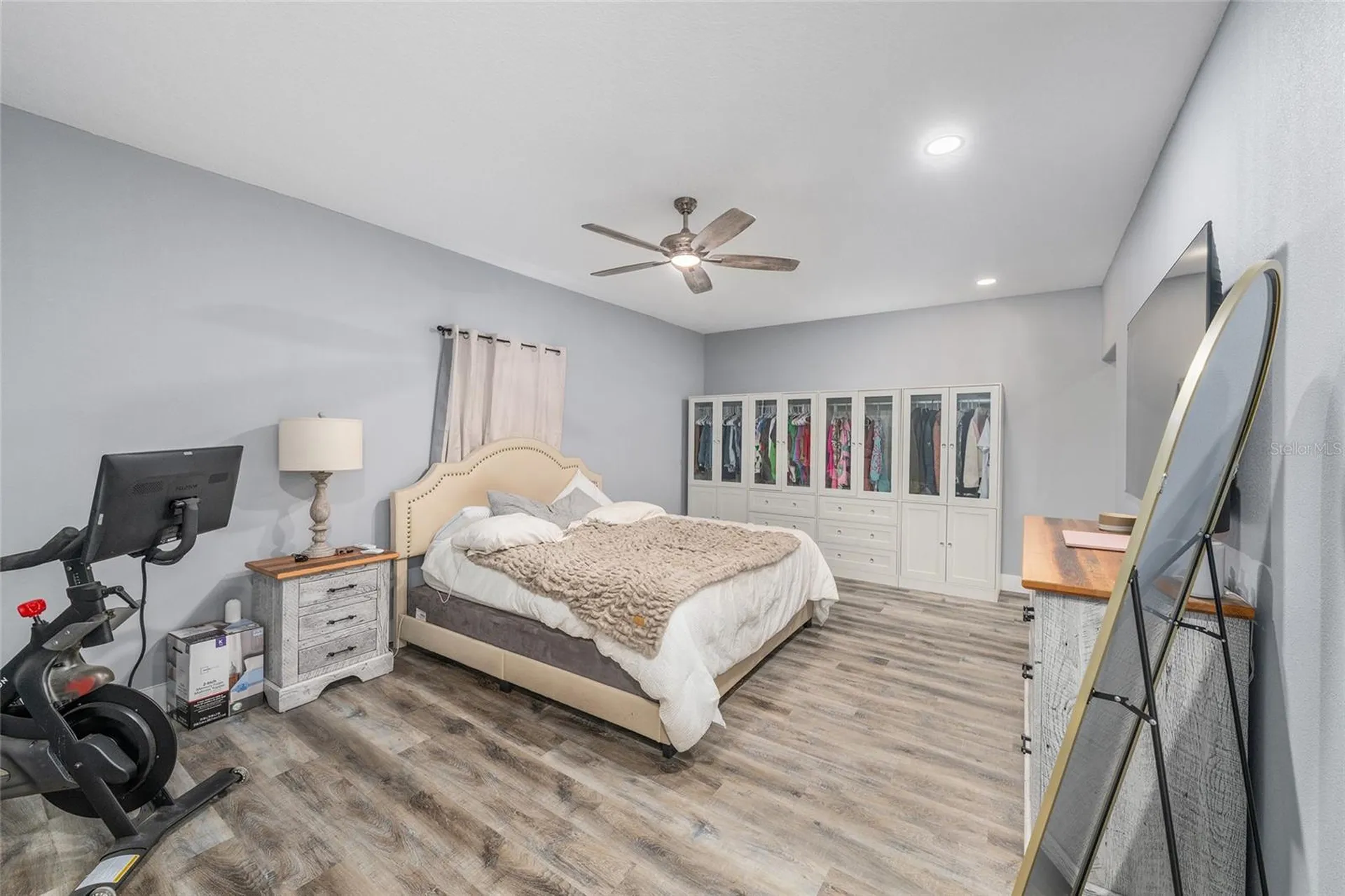 13869 S Highway 475 Summerfield FL 34491