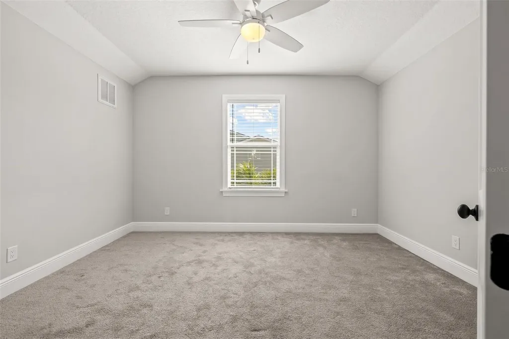 445 29th Avenue N St Petersburg FL 33704