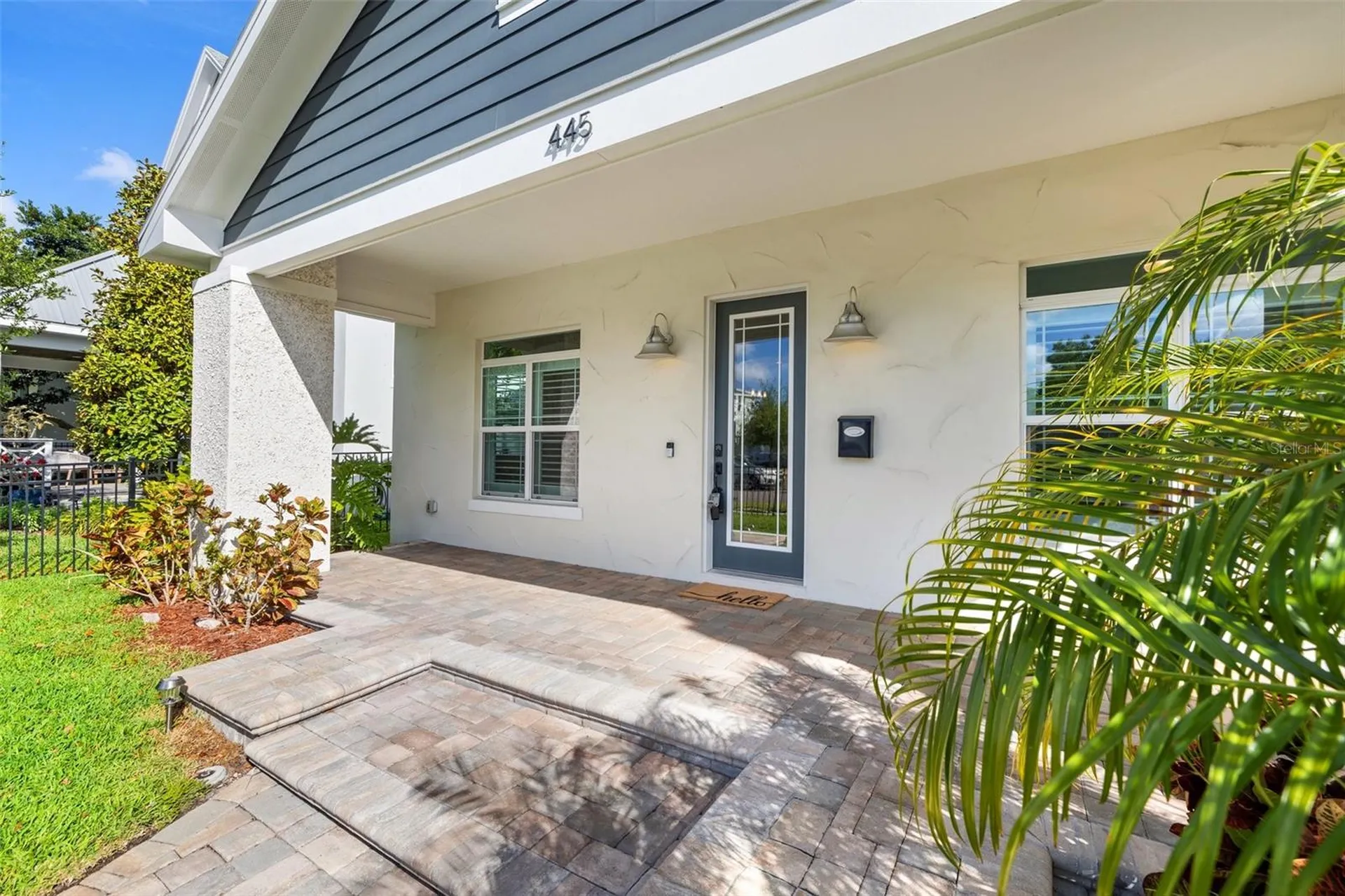 445 29th Avenue N St Petersburg FL 33704