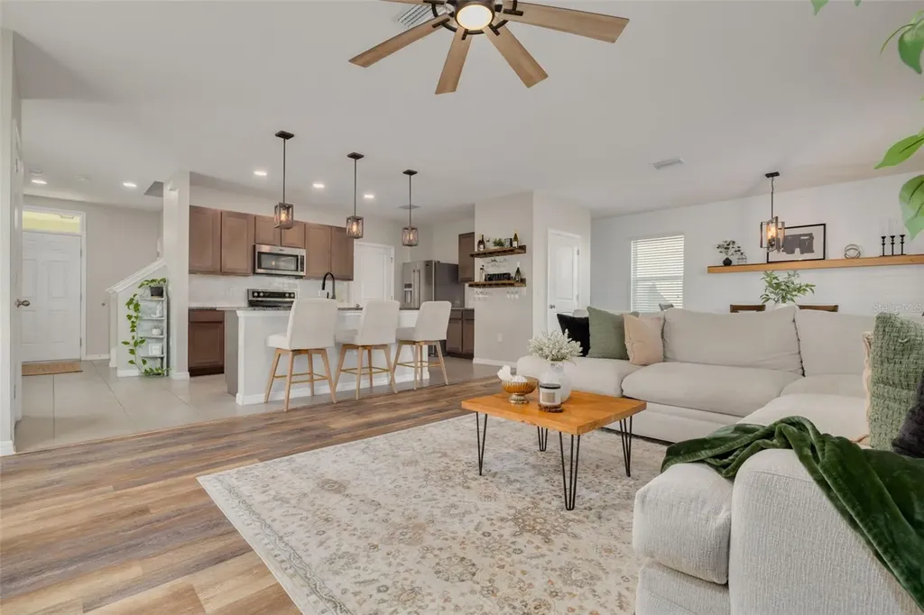 7518 Tuscan Bay Circle Wesley Chapel FL 33545