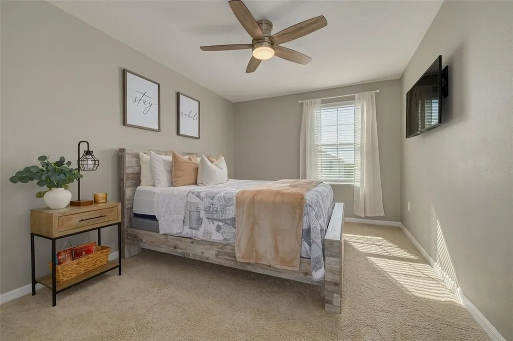 7518 Tuscan Bay Circle Wesley Chapel FL 33545