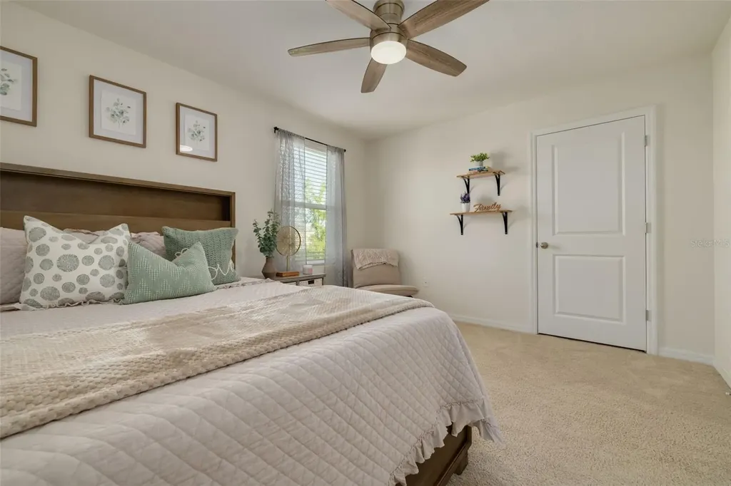 7518 Tuscan Bay Circle Wesley Chapel FL 33545