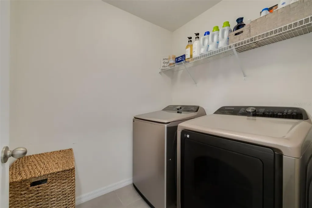 7518 Tuscan Bay Circle Wesley Chapel FL 33545