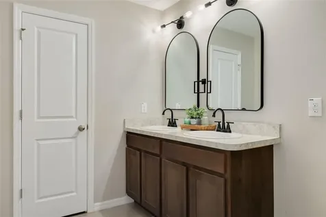 7518 Tuscan Bay Circle Wesley Chapel FL 33545