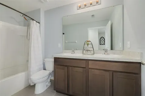 7518 Tuscan Bay Circle Wesley Chapel FL 33545