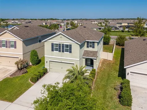 7518 Tuscan Bay Circle Wesley Chapel FL 33545