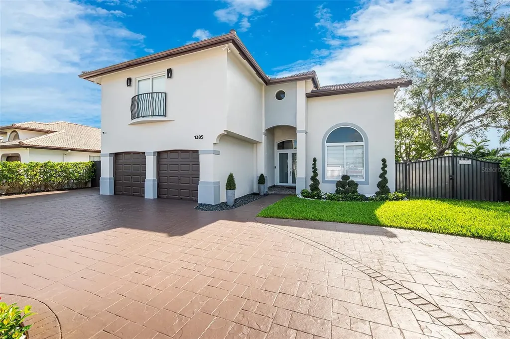 1385 SW 143rd Court Miami FL 33184