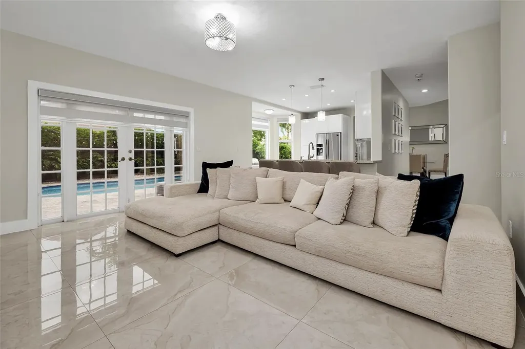 1385 SW 143rd Court Miami FL 33184
