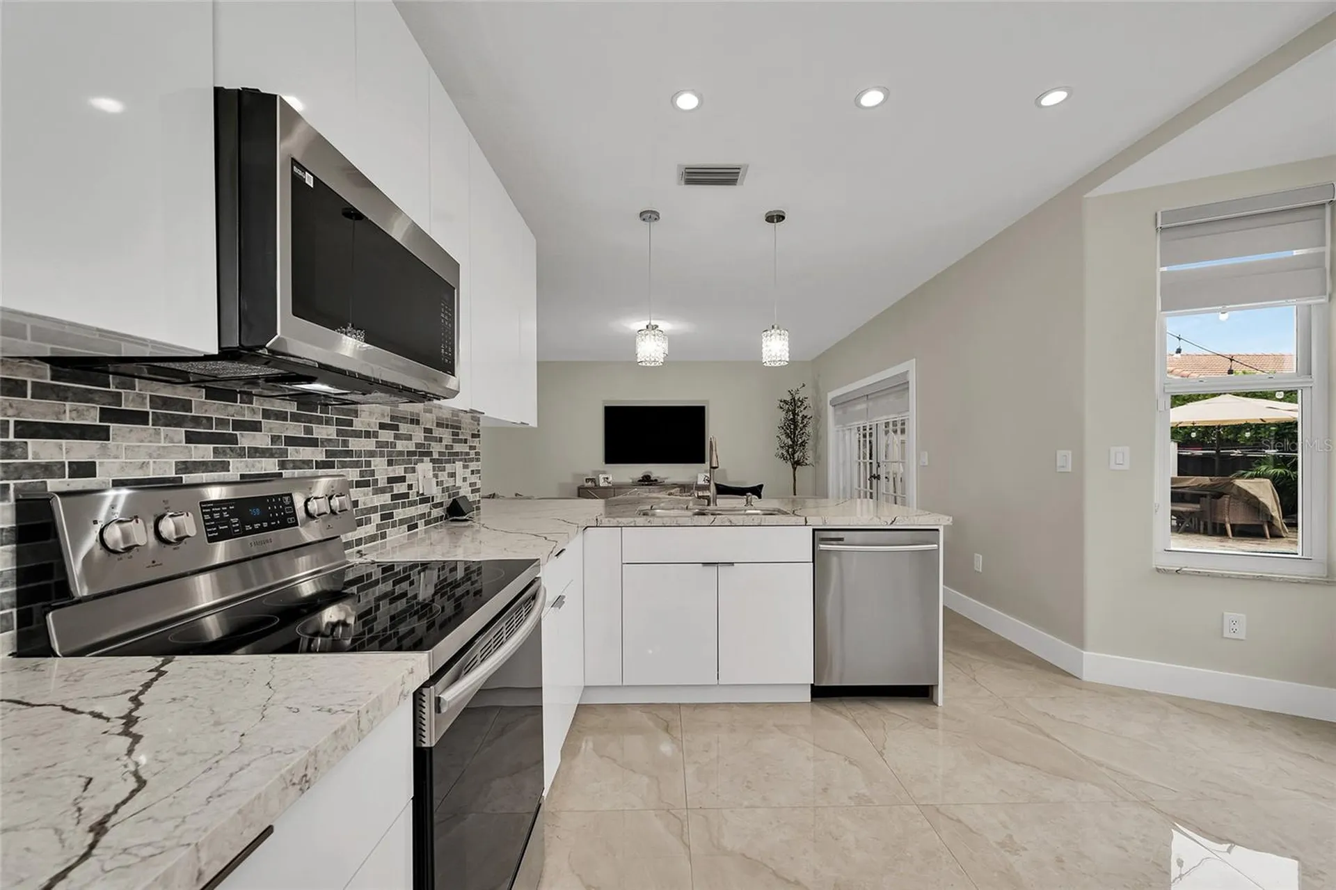 1385 SW 143rd Court Miami FL 33184