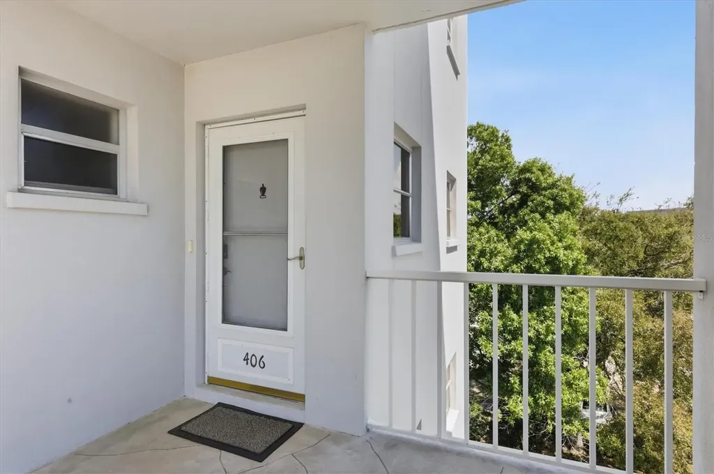 4240 Ironwood Circle Bradenton FL 34209