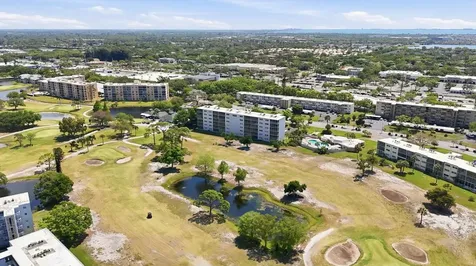 4240 Ironwood Circle Bradenton FL 34209