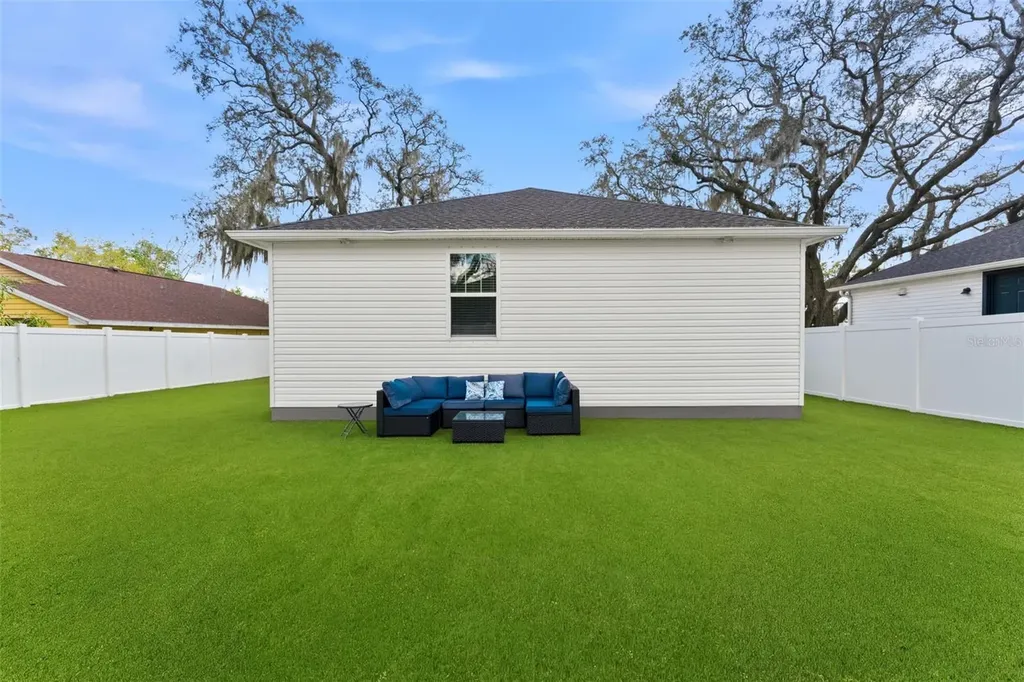 3414 Riverview Drive Tampa FL 33604