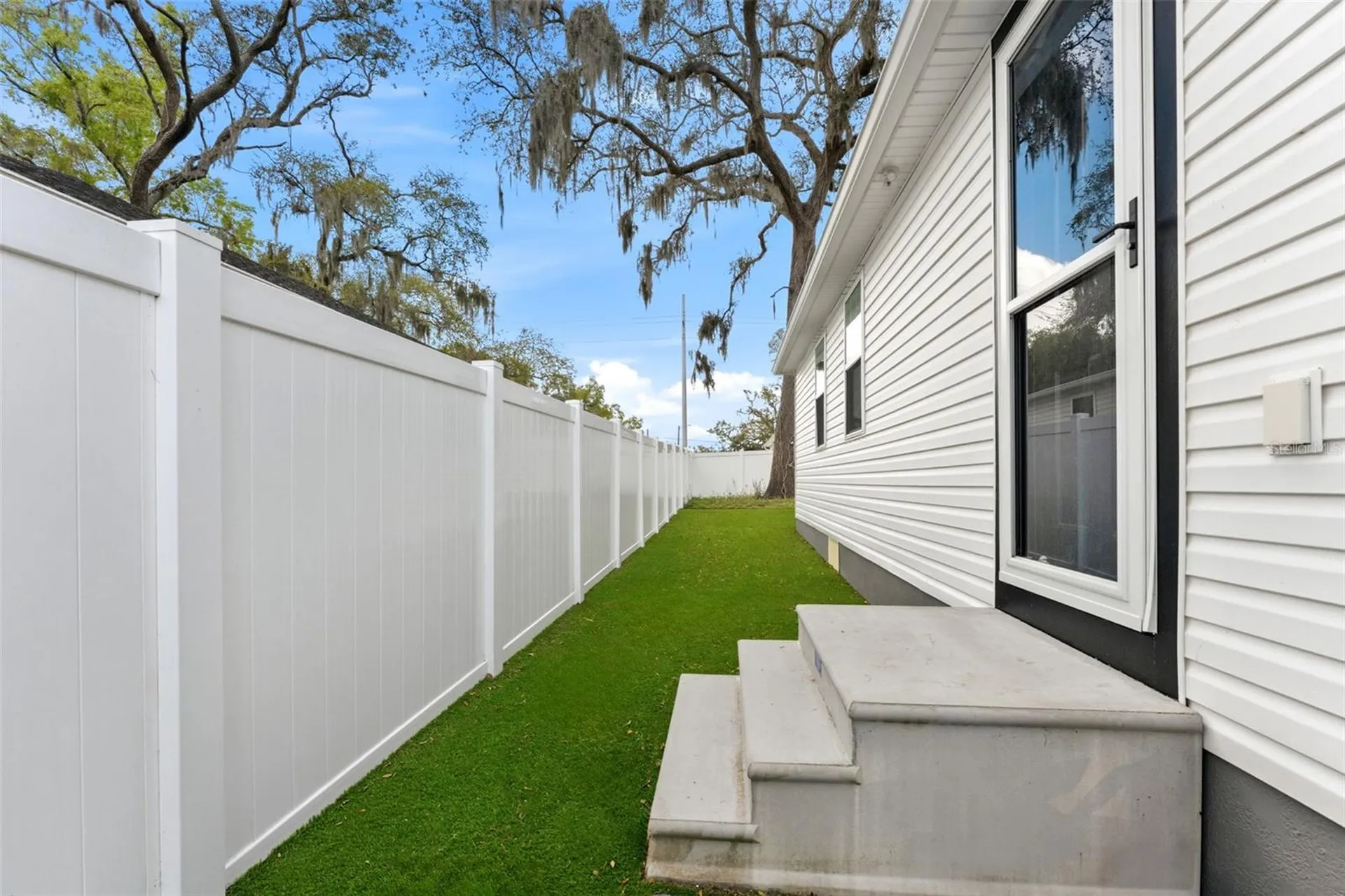 3414 Riverview Drive Tampa FL 33604