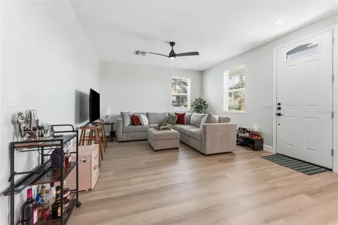 3414 Riverview Drive Tampa FL 33604