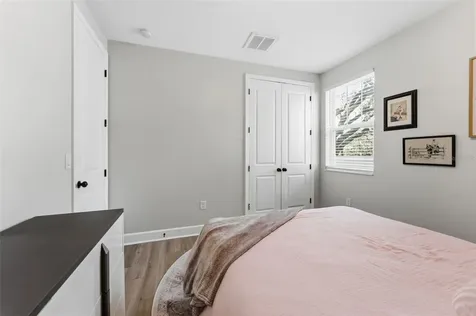 3414 Riverview Drive Tampa FL 33604